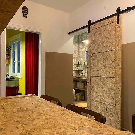 Apartament Artistic, Full Apt In Old Town *